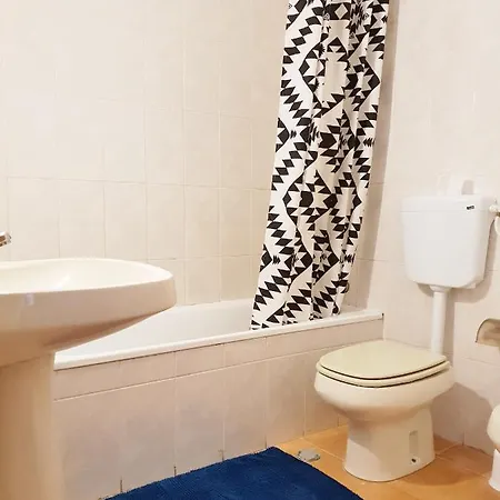 Apartmán 1 Bedroom Apart In Praia Da Rocha, Only 5 Min Walk To The Beach! Portimão